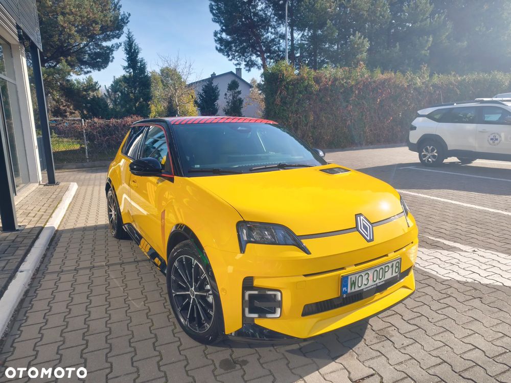 Renault 5 52kWh Comfort Range Iconic Cinq - 3