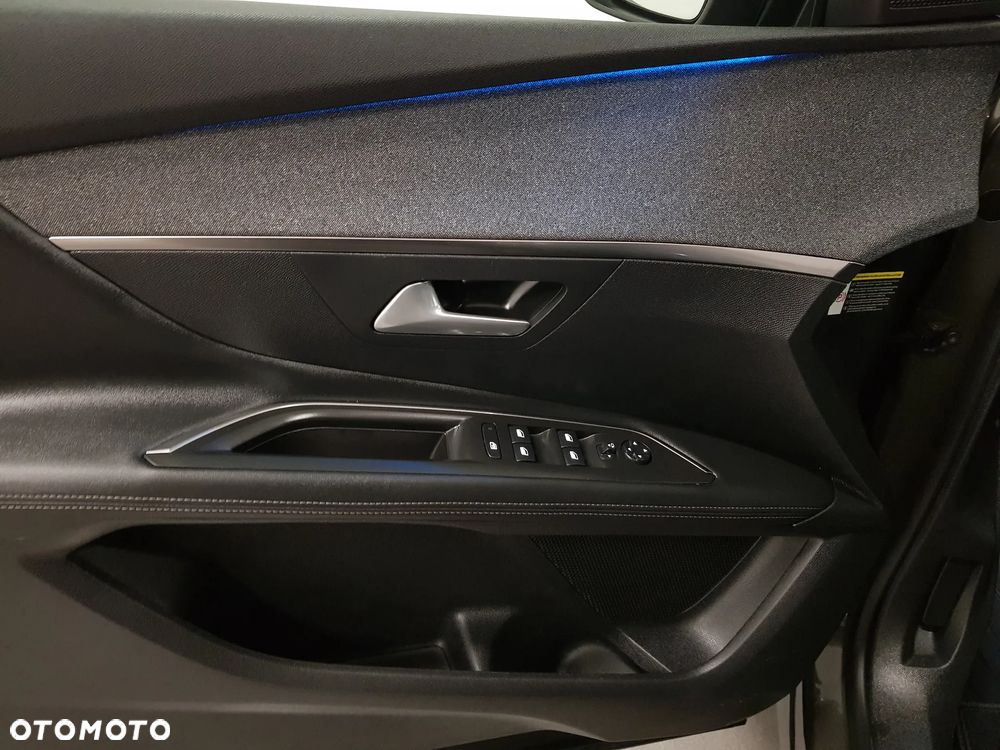 Peugeot 3008 BlueHDi 120 Stop & Start EAT6 Allure - 21