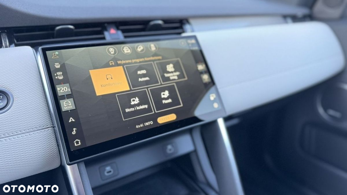 Land Rover Discovery Sport - 14
