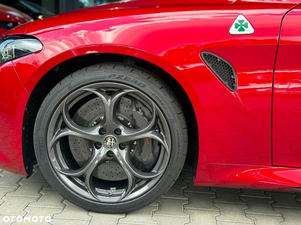Alfa Romeo Giulia - 11