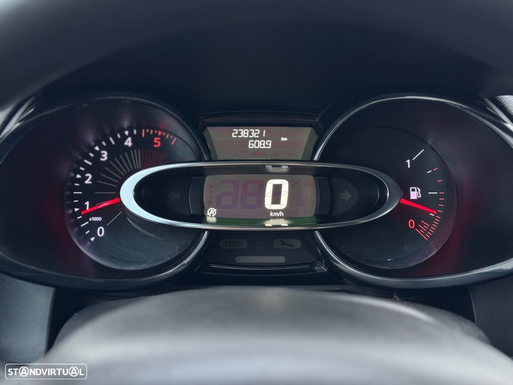 Renault Clio 1.5 dCi Zen - 10