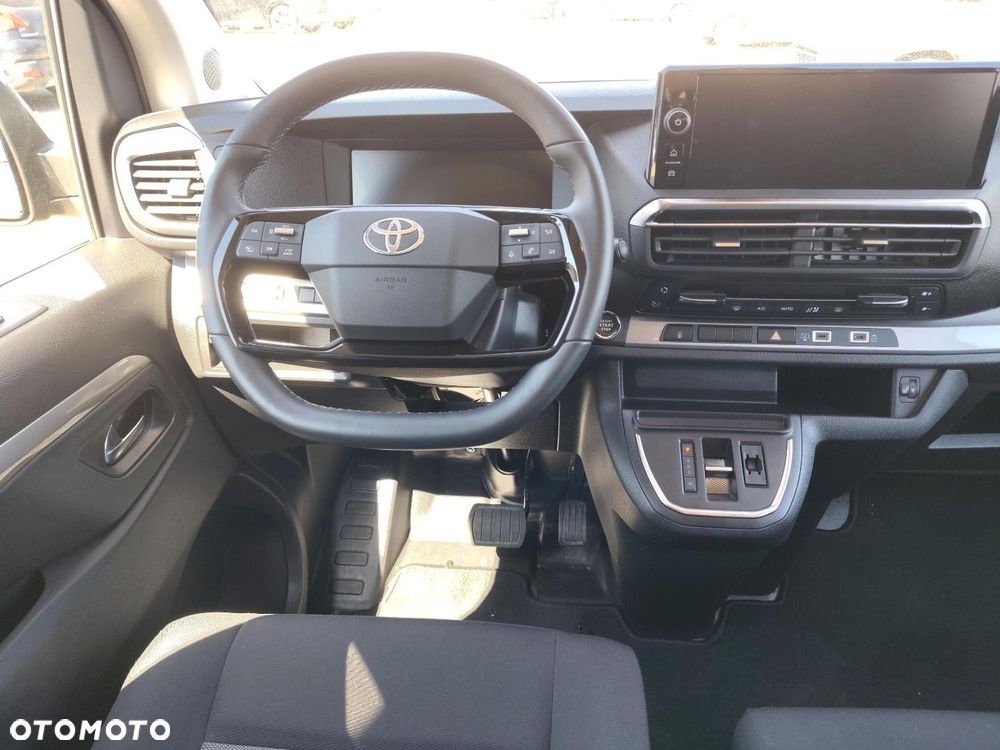 Toyota Proace Verso - 12
