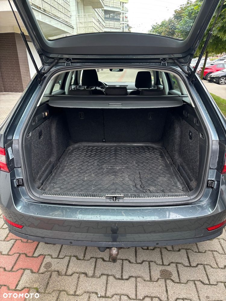 Skoda Superb 1.6 TDI GreenLine - 16