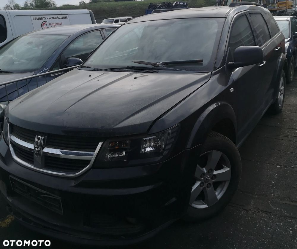 MASKA POKRYWA SILNIKA  DODGE JURNEY 2009r - 2