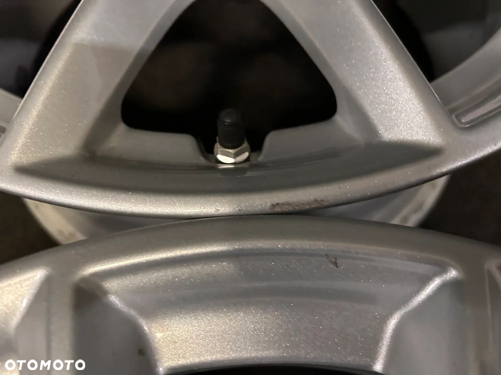 Alufelgi BMW Seria 1 F40, Seria 2 F45, F46 16 cali 5x112 4szt. + Czujniki - 12