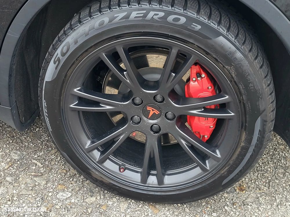 Tesla Model Y Tração Traseira - 17