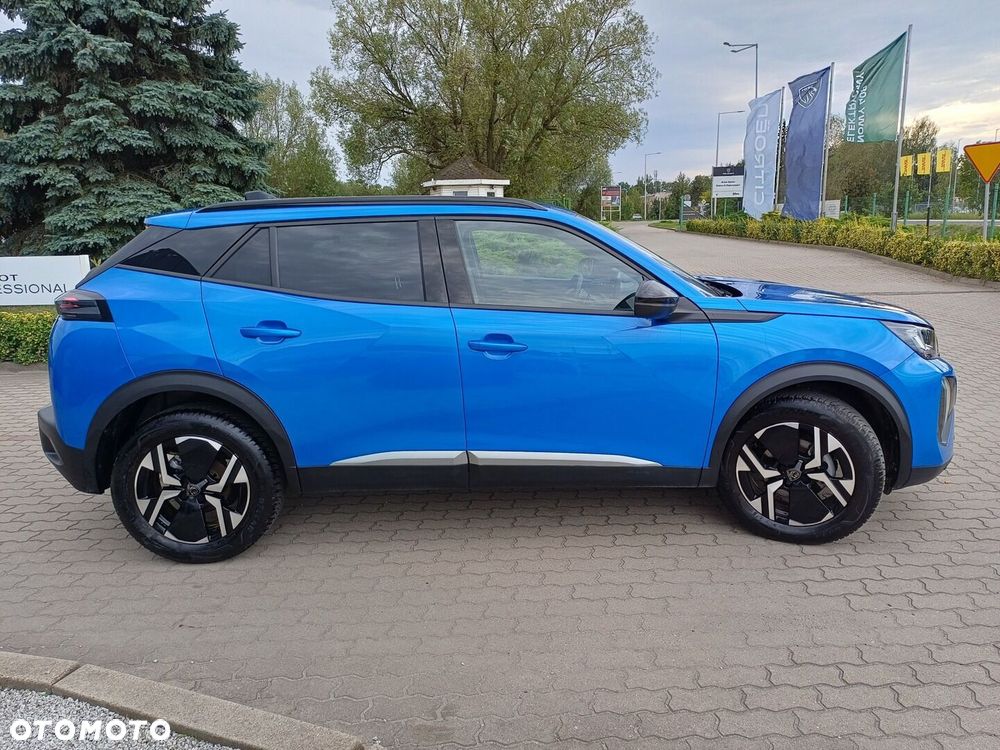 Peugeot 2008 - 8