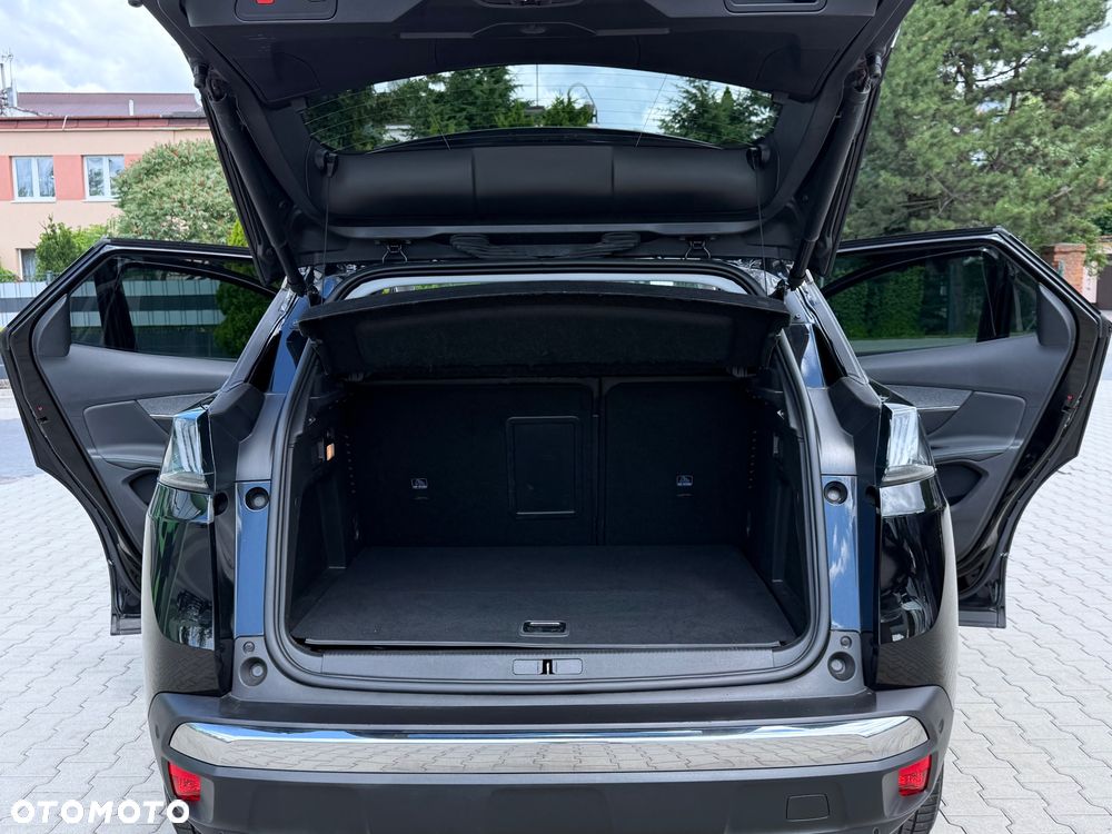 Peugeot 3008 1.6 PureTech HYbrid Allure S&S EAT8 - 33