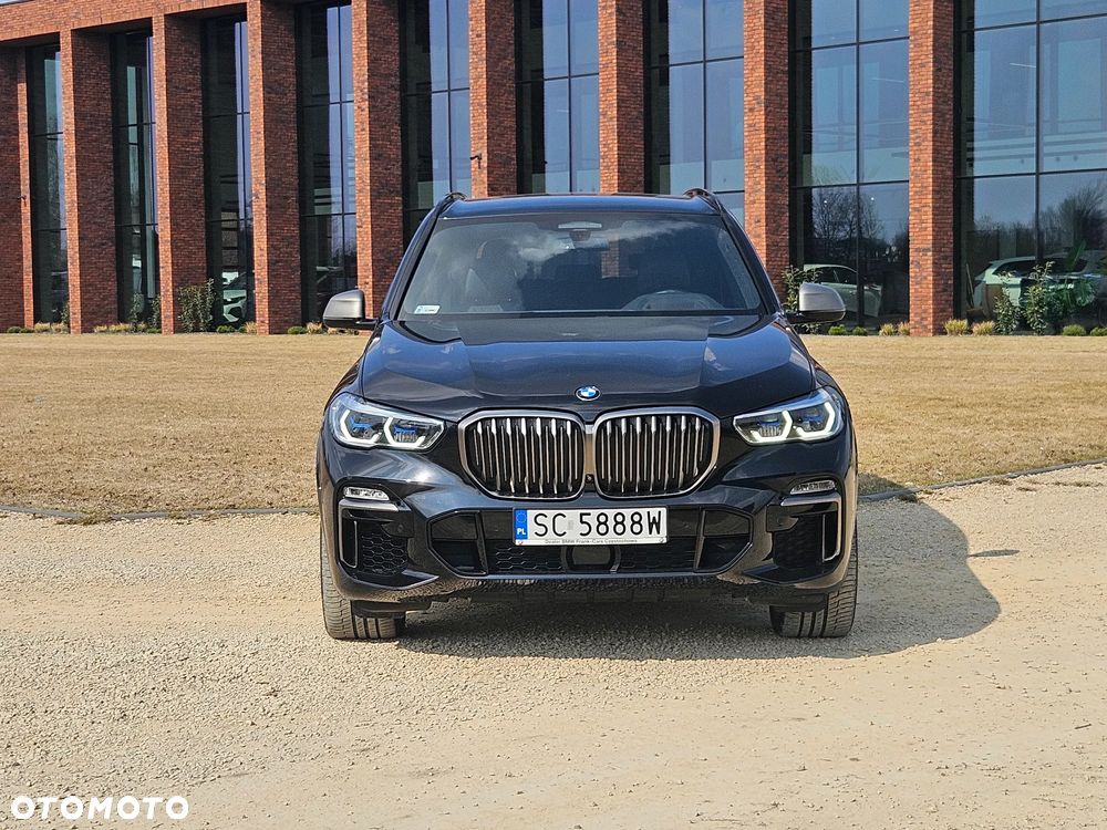 BMW X5 M50i - 4