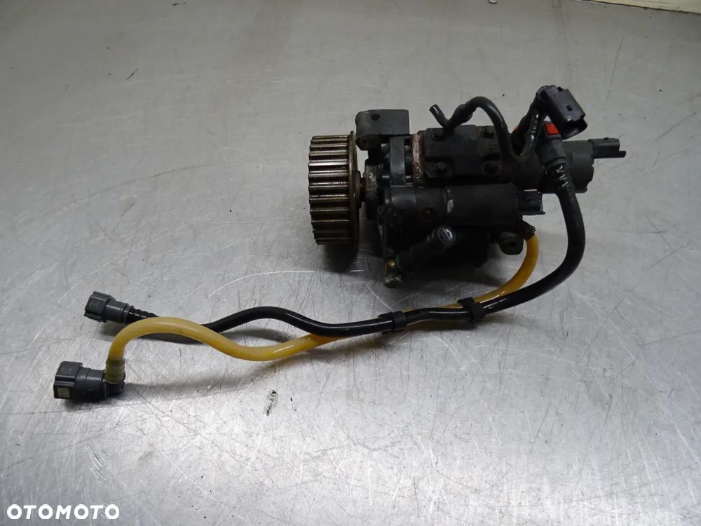 RENAULT SCENIC II 03-05 1.5 DCI  POMPA WTRYSKOWA 8200430599 - 4