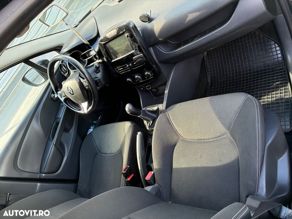 Renault Clio 1.5 dCi 90 Authentique - 14
