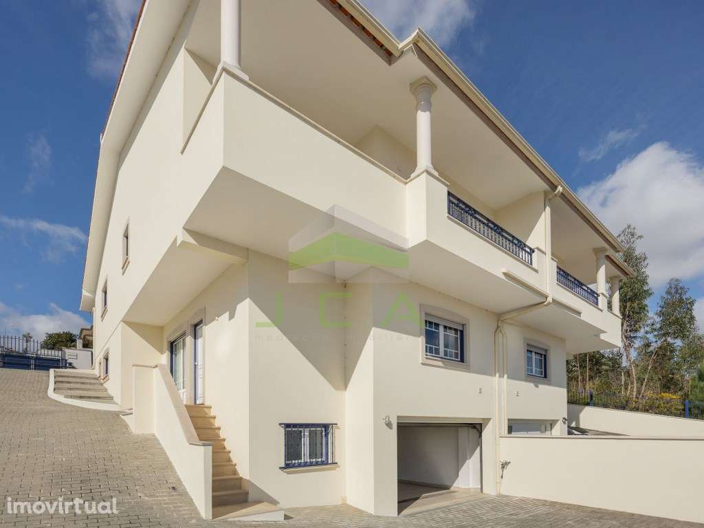 Moradia V3+1 com garagem na Guimarota - Grande imagem: 4/50