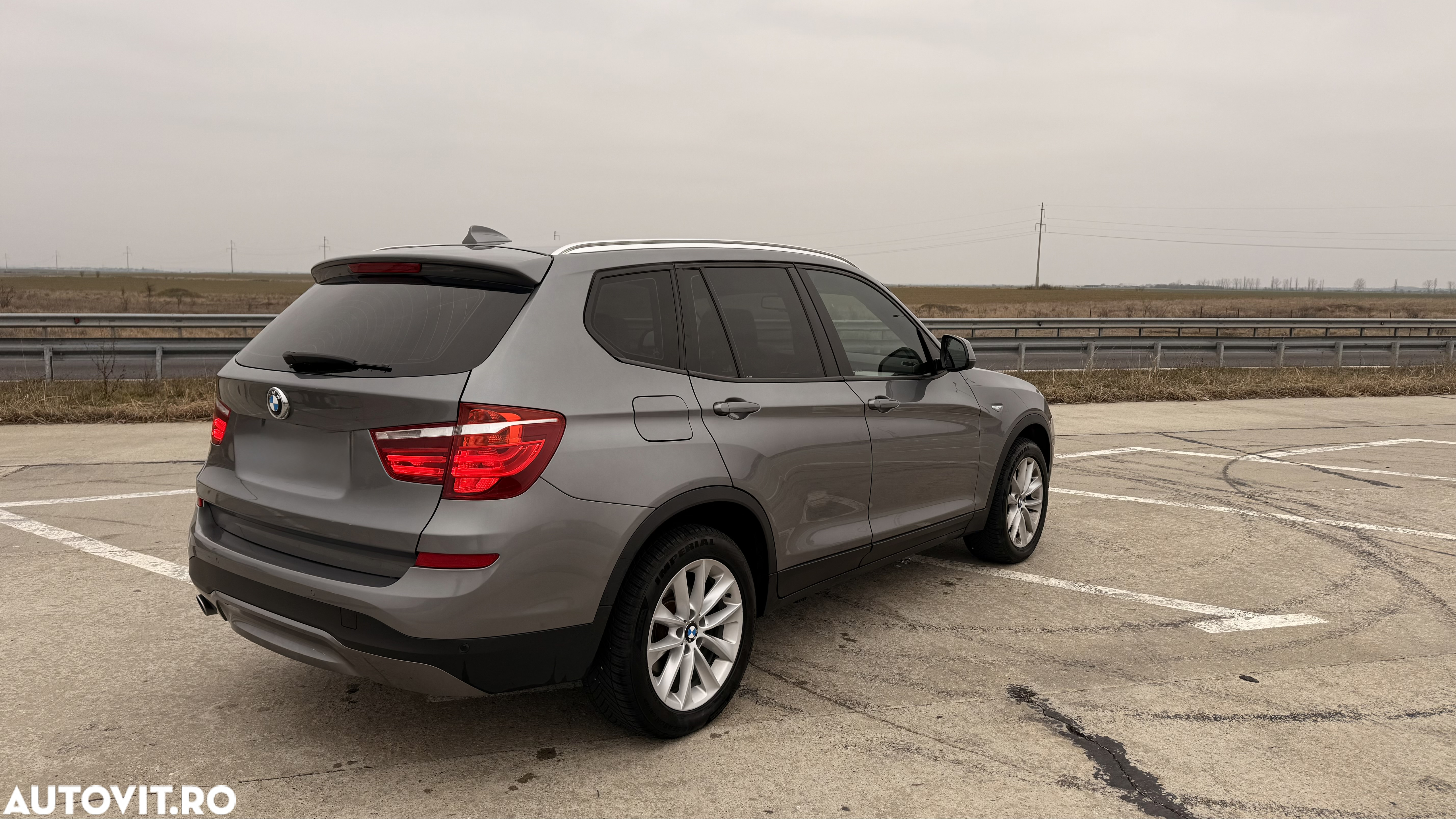 BMW X3 xDrive20d AT Luxury Line - 4
