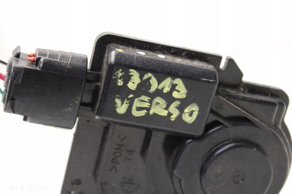 toyota verso lift 13r- zamek klapy bagażnika tył tylny - 5