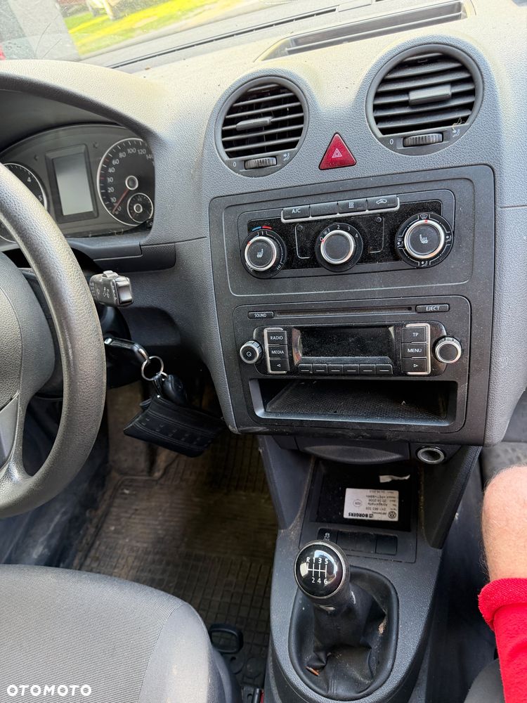 Volkswagen Caddy - 13
