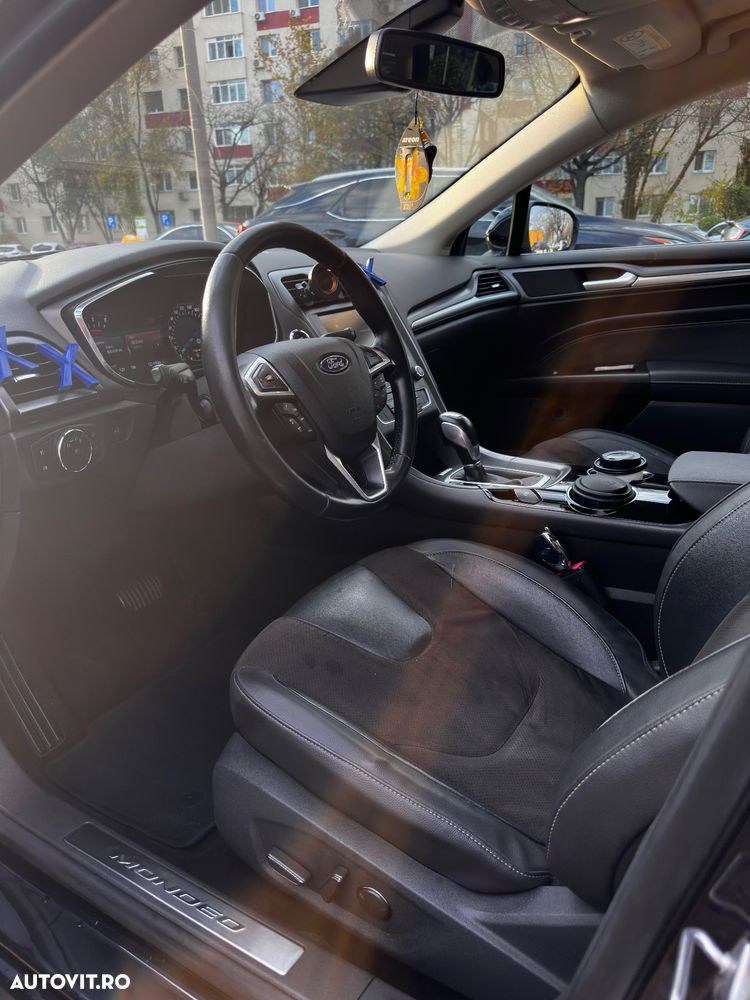 Ford Mondeo 2.0 TDCi Powershift Titanium - 5