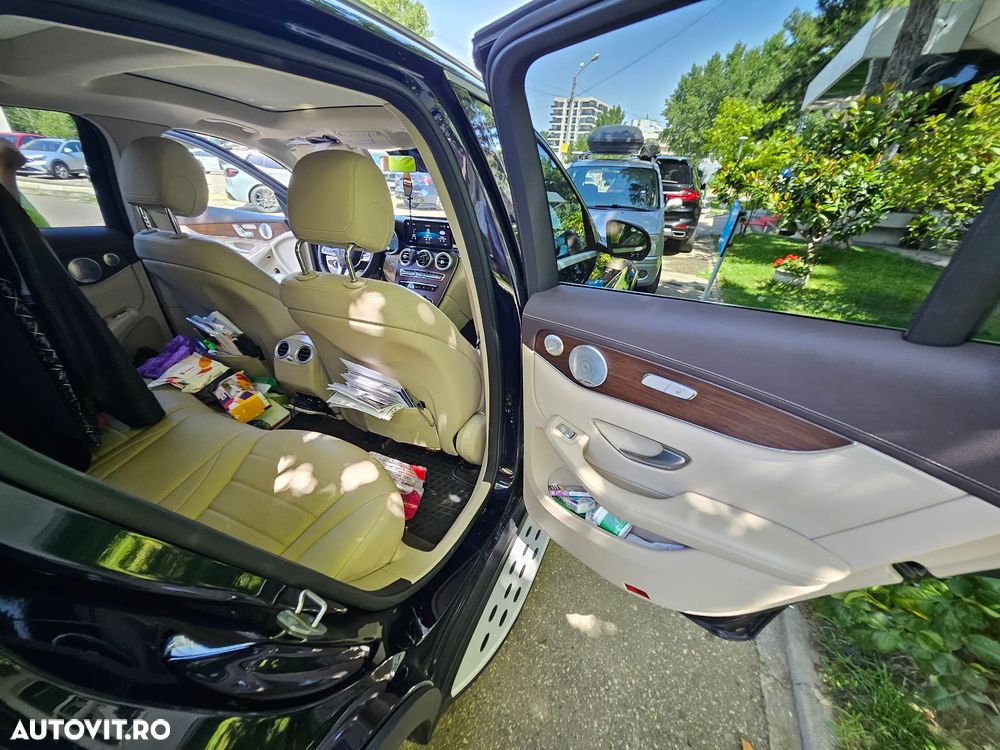 Mercedes-Benz GLC 300 d 4MATIC - 15