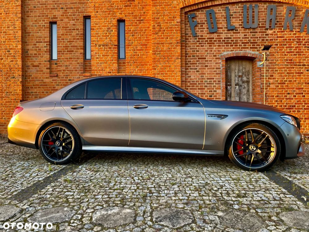 Mercedes-Benz Klasa E AMG 63 S 4-Matic+ - 19