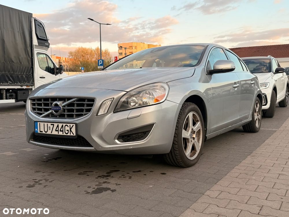 Volvo S60 - 5