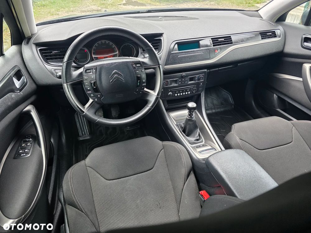 Citroën C5 HDi 165 FAP Confort - 5
