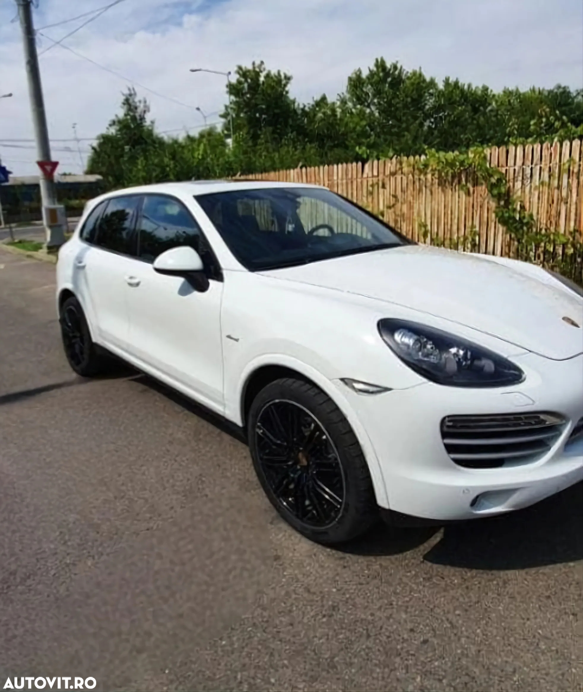 Porsche Cayenne Diesel Platinum Edition - 2