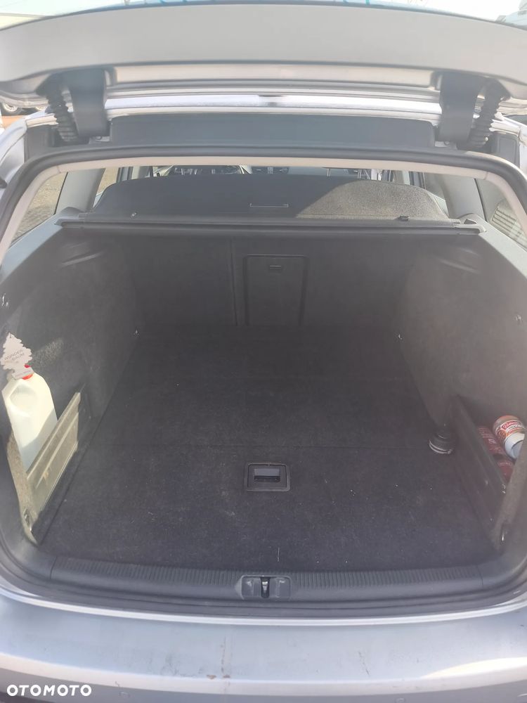 Volkswagen Passat 2.0 TDI DPF Individual - 9