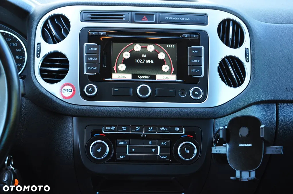 Volkswagen Tiguan 2.0 TDI DPF BlueMotion Technology Cup Sport & Style - 34