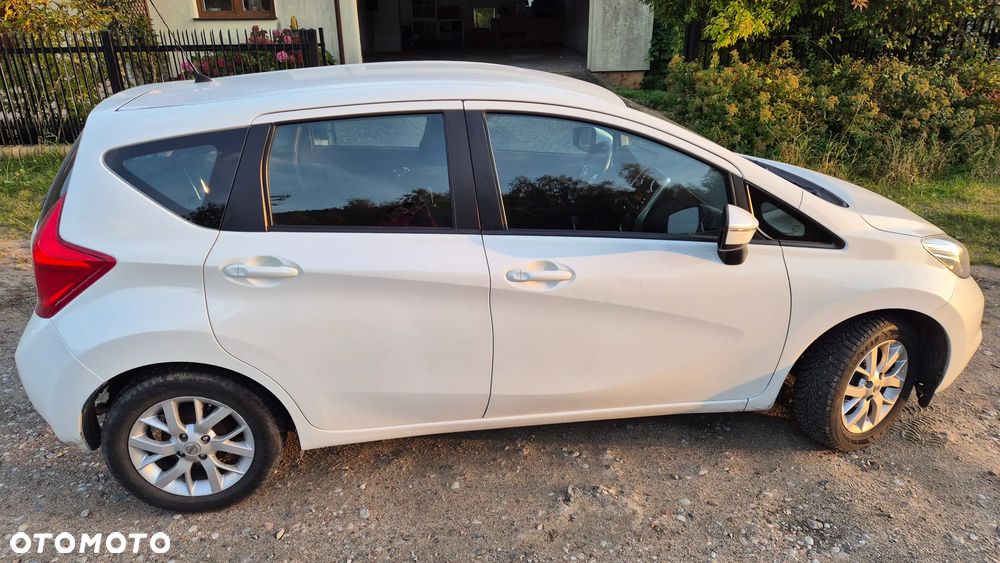 Nissan Note 2014 photo 3