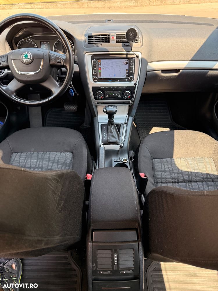 Skoda Octavia 1.6 TDI ELEGANCE DSG - 12