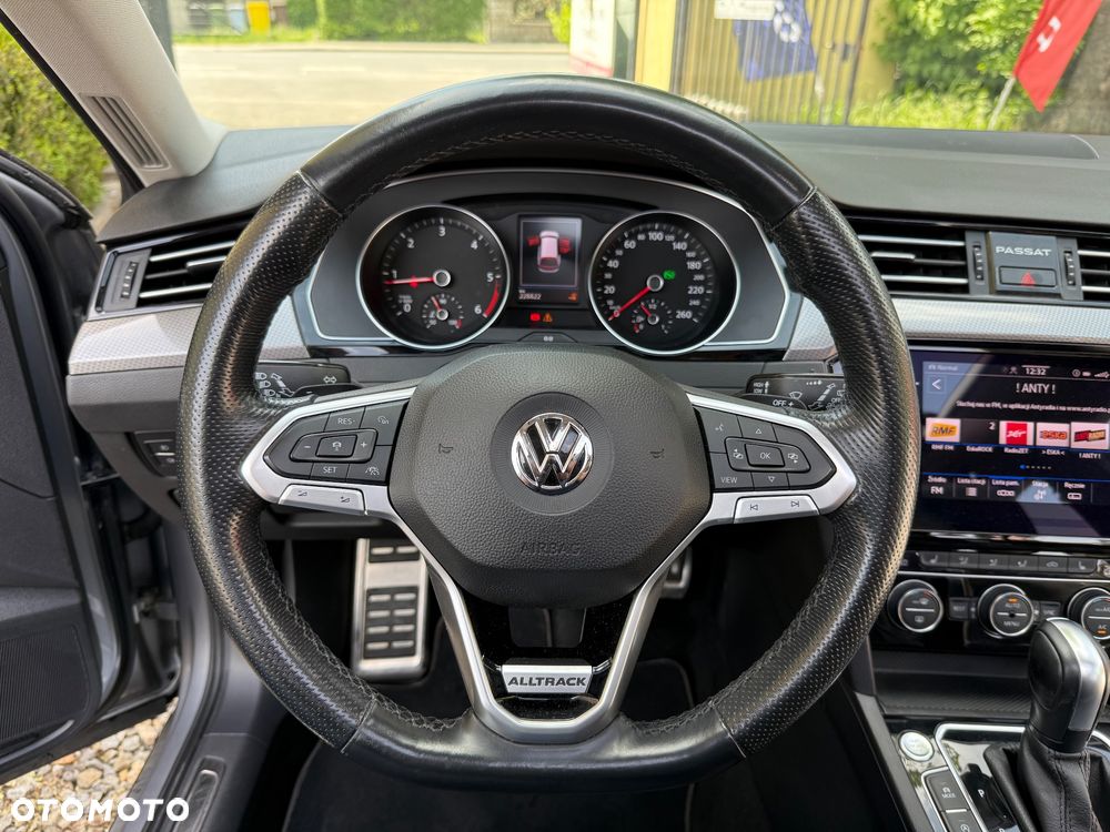 Volkswagen Passat Alltrack 2.0 TDI SCR 4Mot DSG7 - 26