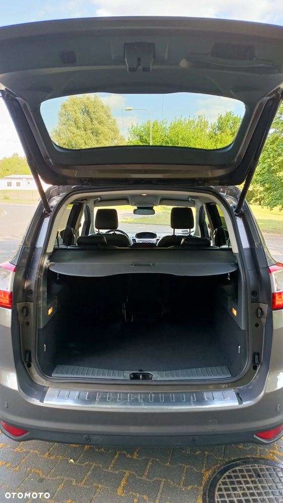 Ford Grand C-MAX 2.0 TDCi Titanium - 13