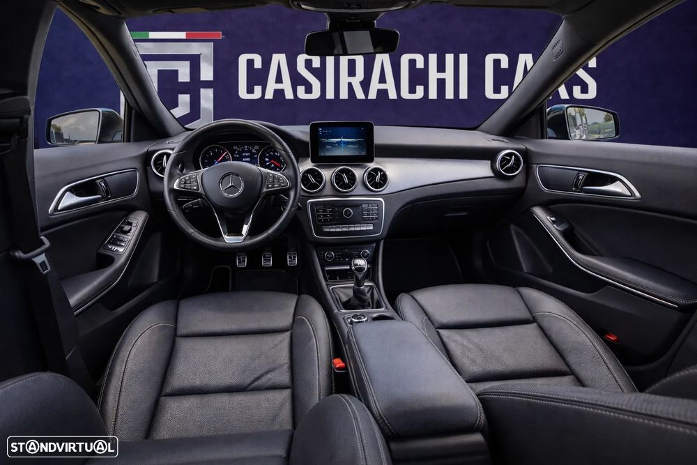 Mercedes-Benz CLA 200 d Shooting Brake AMG Line - 4