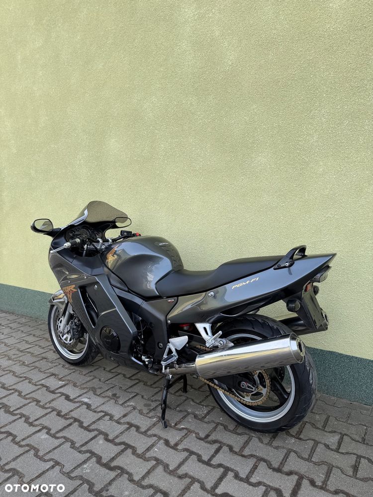 Honda CBR - 18
