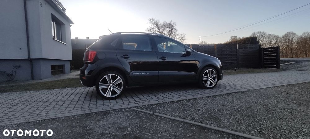 Volkswagen Polo 1.2 TSI Cross - 1