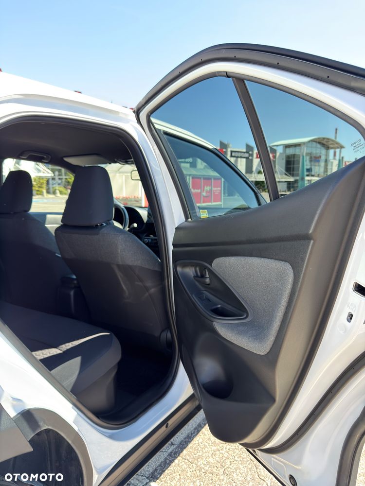 Toyota Yaris Cross Hybrid 1.5 Comfort - 16