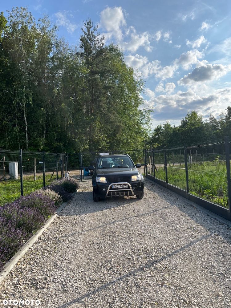 Suzuki Grand Vitara 1.6 - 17
