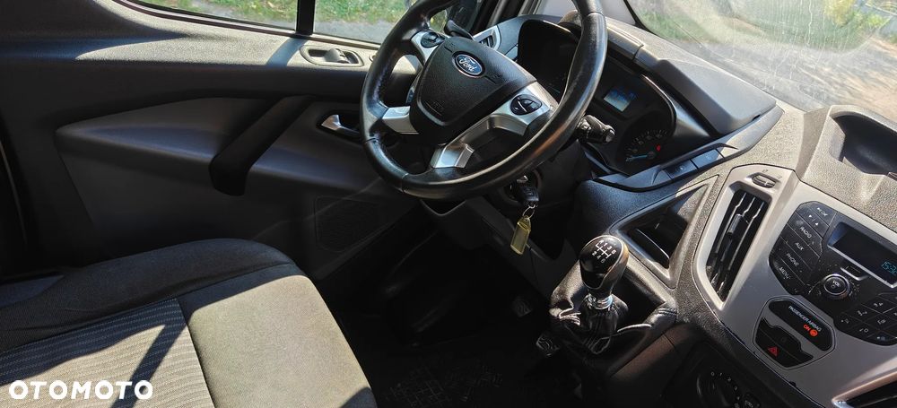 Ford Transit Custom 310 L2H1 Limited - 23