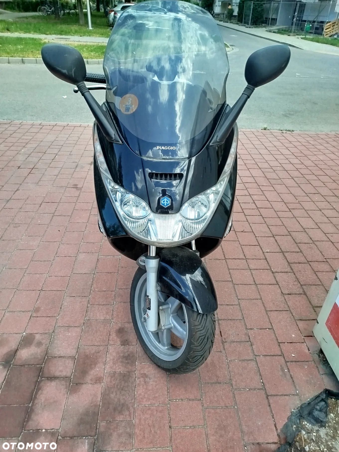 Piaggio X8 - 1