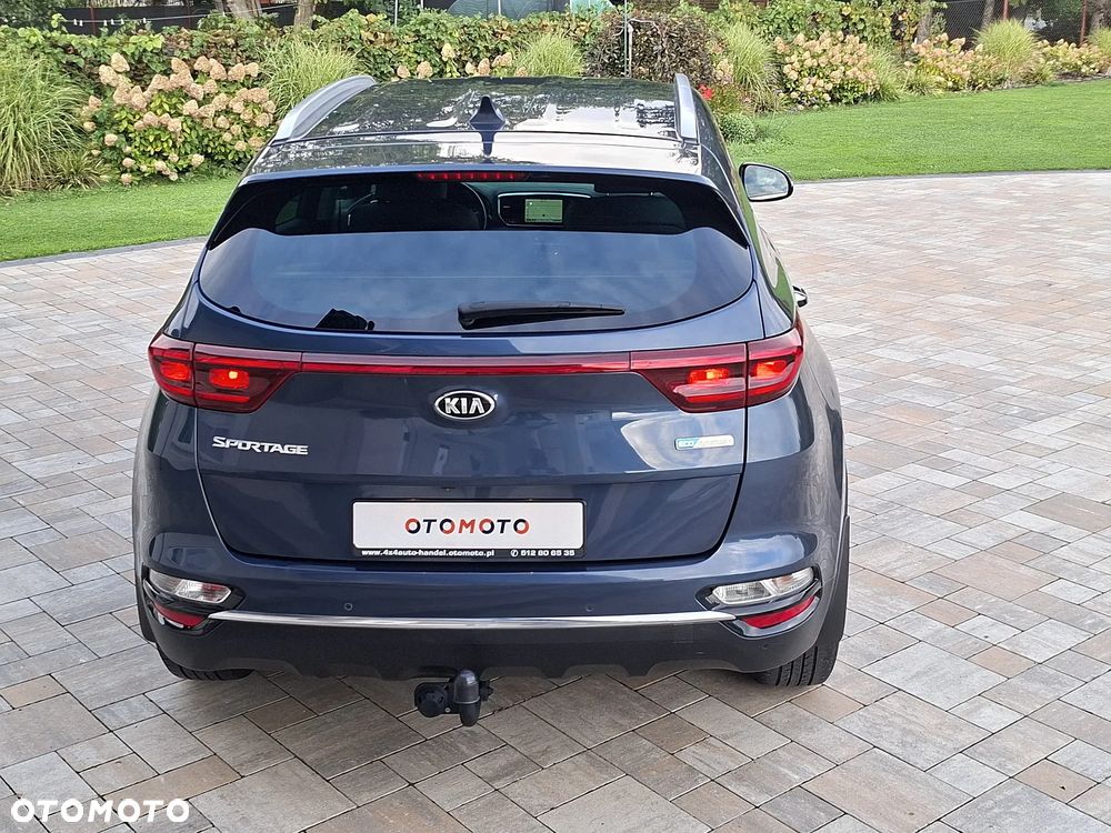 Kia Sportage 1.6 CRDI AWD Eco-Dynamics+ (48V M-H) DCT PLATINUM - 9