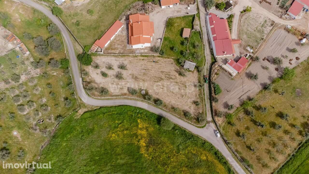 Terreno / Belmonte, Caria - Grande imagem: 3/20