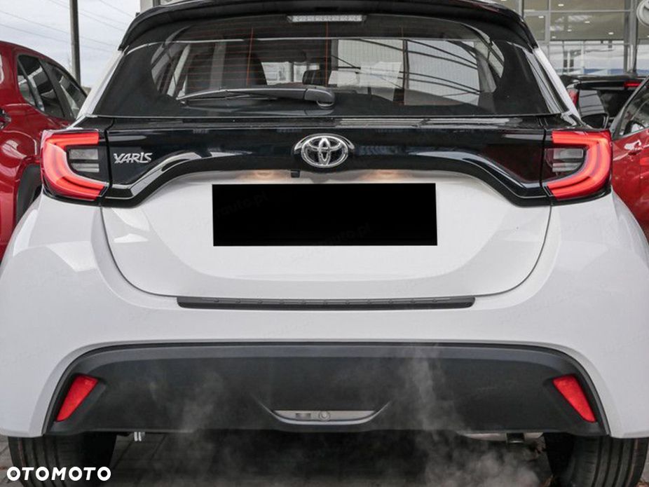 Toyota Yaris - 4