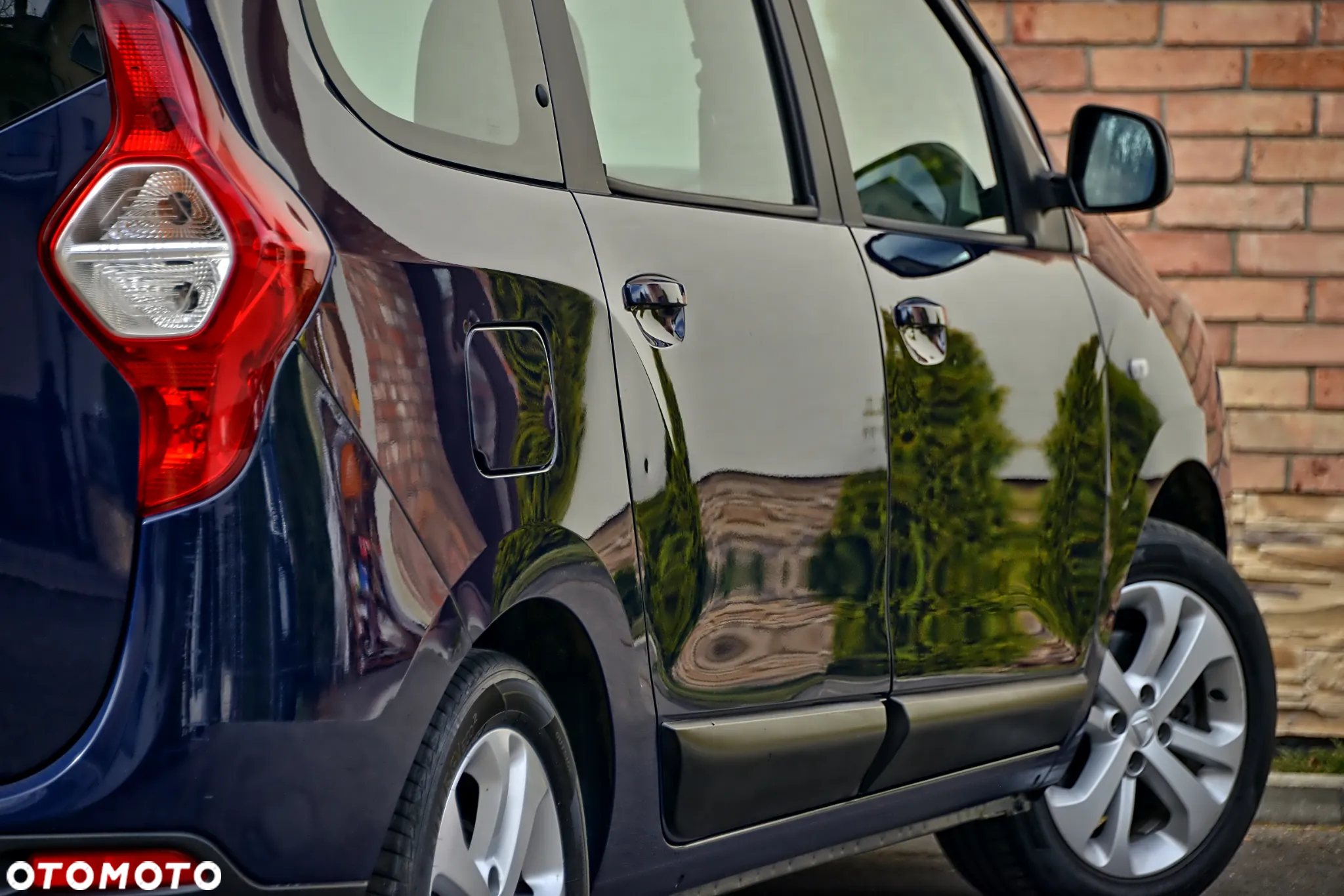 Dacia Lodgy TCe 115 Laureate - 19