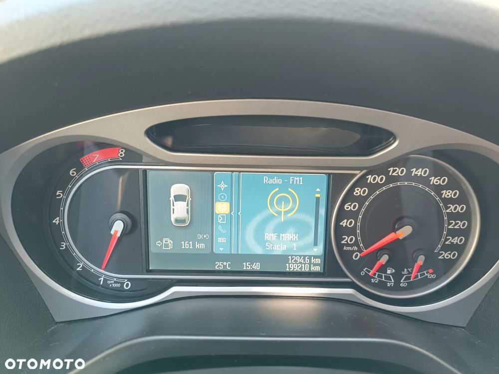 Ford S-Max 2.0 Titanium - 16