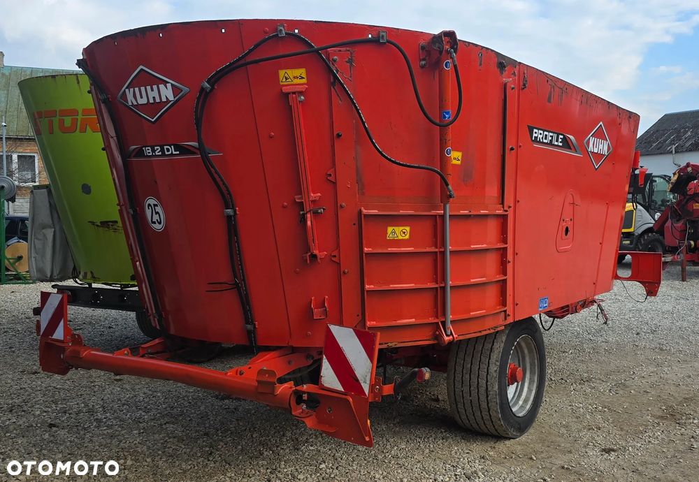 Kuhn Paszowóz Kuhn Euromix PREMIUM LINE Jak Nowy!!! - 9