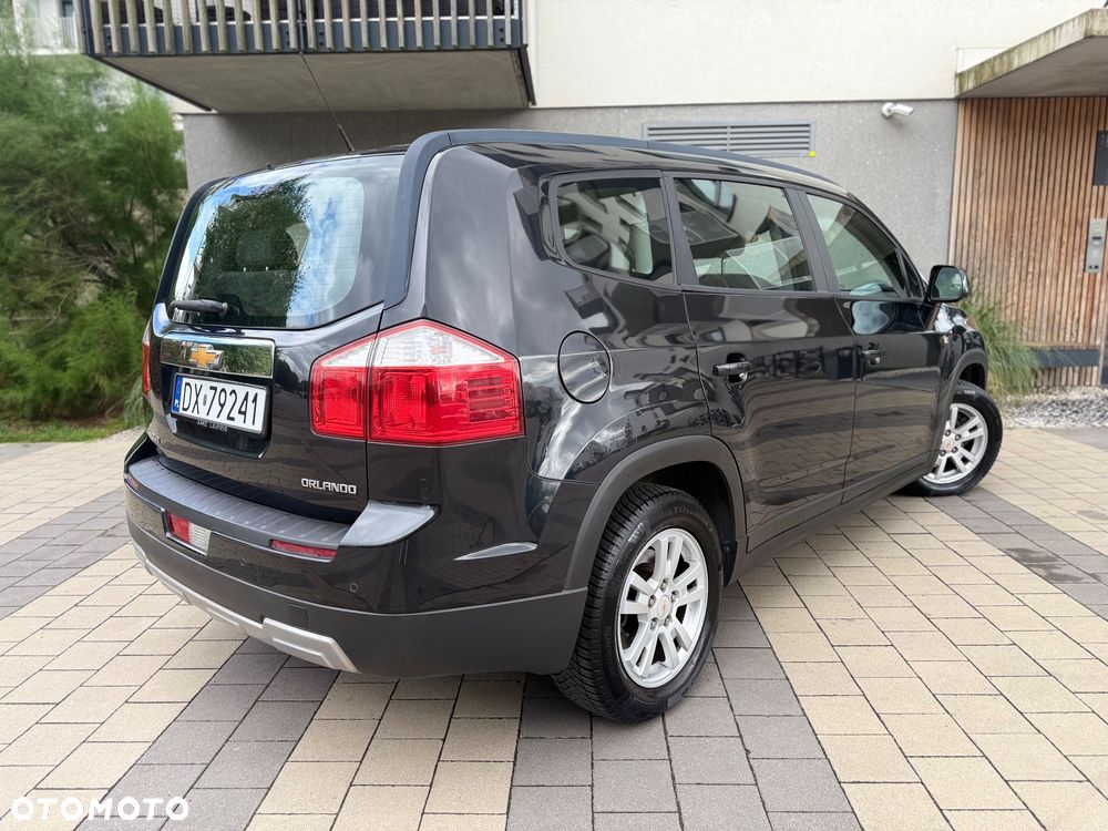 Chevrolet Orlando - 21
