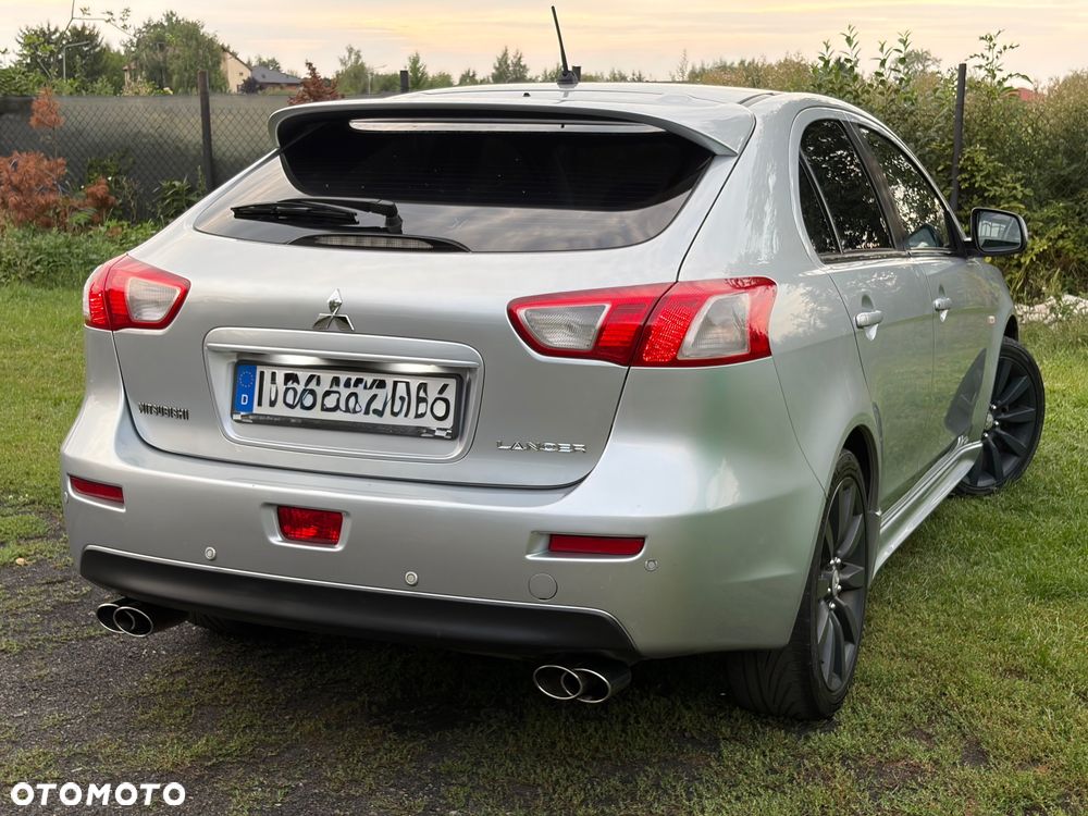 Mitsubishi Lancer 1.8 Instyle NAVI - 4