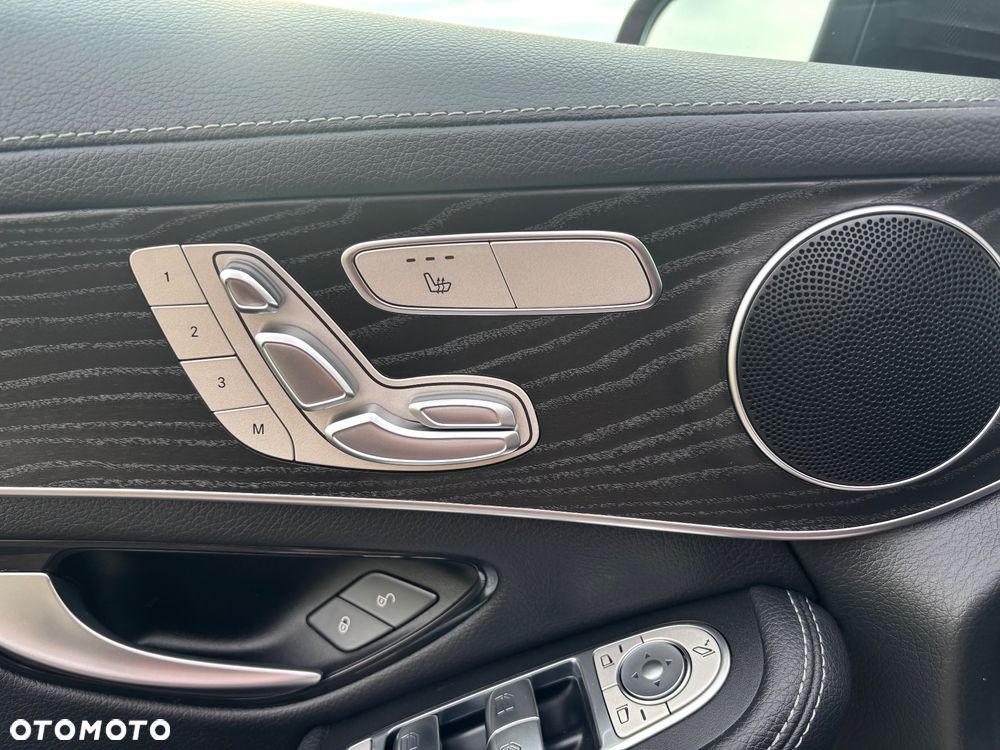 Mercedes-Benz GLC - 10