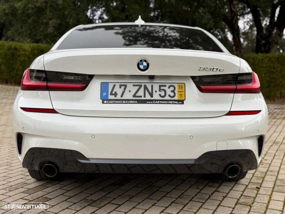 BMW 330 e Pack M Auto - 12