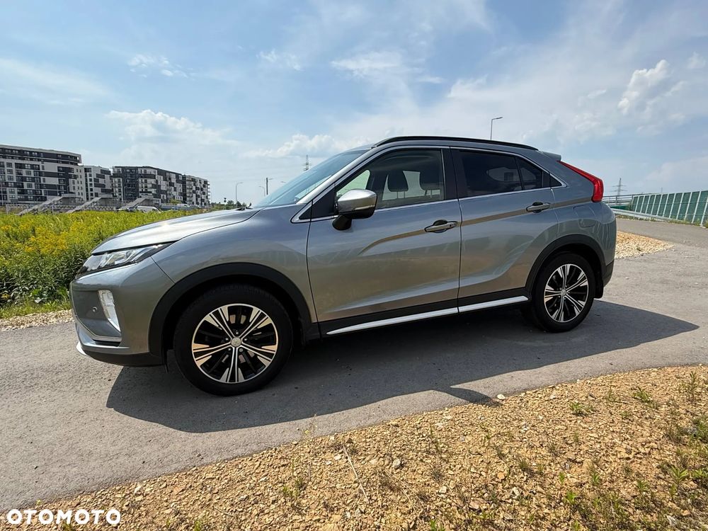 Mitsubishi Eclipse Cross 1.5 T Intense - 2