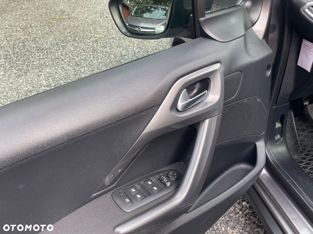 Peugeot 2008 1.2 VTi/Pure Tech Access - 13